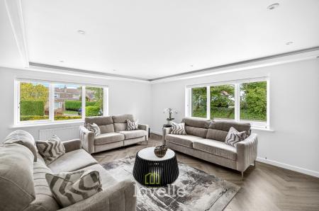 4 bedroom Detached house for sale in Chapel Lane, Barnoldby-Le-Beck, DN37