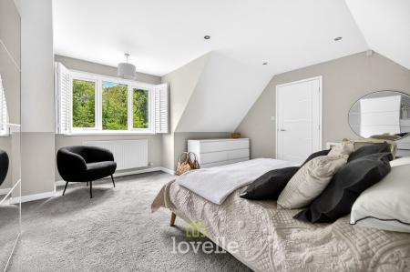 4 bedroom Detached house for sale in Chapel Lane, Barnoldby-Le-Beck, DN37