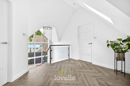 4 bedroom Detached house for sale in Chapel Lane, Barnoldby-Le-Beck, DN37