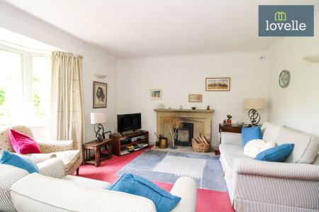 3 bedroom Detached bungalow for sale in Welholme Avenue, Grimsby, DN32