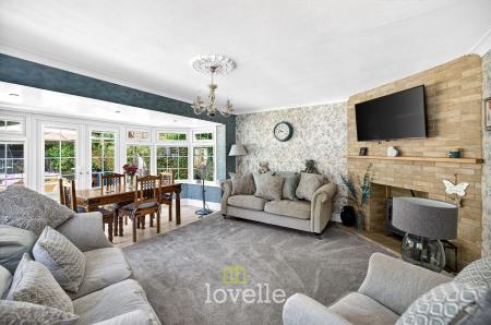 3 bedroom Detached house for sale in Pelham Avenue, Grimsby, DN33