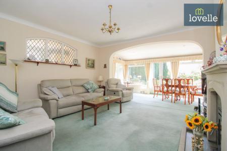 3 bedroom Detached bungalow for sale in Waltham Road, Brigsley, DN37