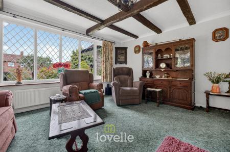 3 bedroom Detached bungalow for sale in Main Road, Hatcliffe, DN37