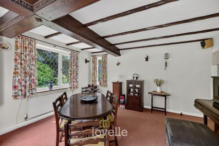 3 bedroom Detached bungalow for sale in Main Road, Hatcliffe, DN37