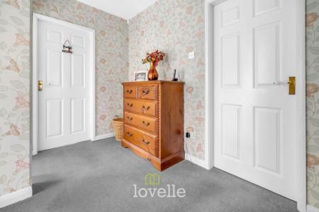 4 bedroom Detached house for sale in Waltham Road, Grimsby, DN33
