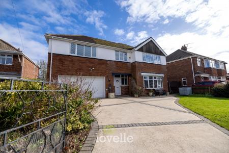 Beacon Court, Grimsby, DN32