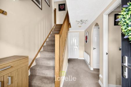 4 bedroom Detached house for sale in Larkspur Avenue, Healing, DN41
