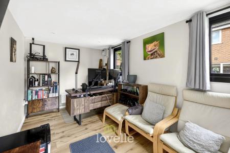 4 bedroom Detached house for sale in Larkspur Avenue, Healing, DN41