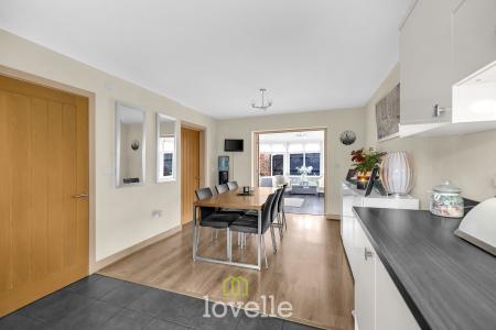 4 bedroom Detached house for sale in Mayfields Court, Stallingborough, DN41