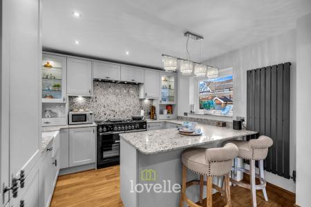 4 bedroom Detached house for sale in Cowslip Court, Healing, DN41
