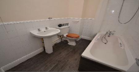 2 bedroom Terraced House to let in Bursar Street, Cleethorpes, DN35