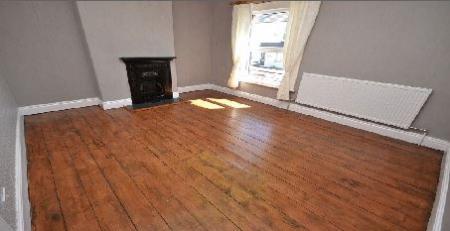 2 bedroom Terraced House to let in Bursar Street, Cleethorpes, DN35