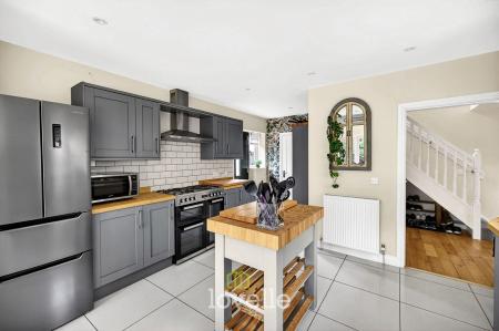 3 bedroom Detached house for sale in Welholme Road, Grimsby, DN32