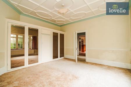 5 bedroom Detached bungalow for sale in Waltham Road, Brigsley, DN37