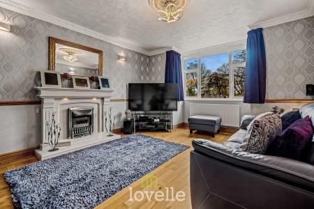 4 bedroom Detached house for sale in Laceby Road, Grimsby, DN34