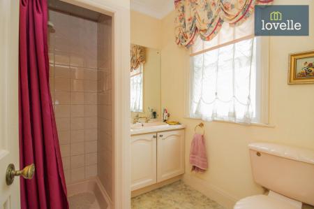 3 bedroom Detached house for sale in Welholme Avenue, Grimsby, DN32
