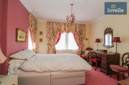 3 bedroom Detached house for sale in Welholme Avenue, Grimsby, DN32