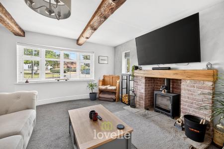 3 bedroom Detached house for sale in North End, Keelby, DN41