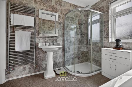 3 bedroom Semi-detached house for sale in Devonshire Avenue, Grimsby, DN32