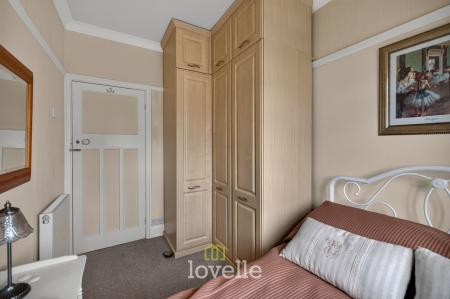 3 bedroom Semi-detached house for sale in Devonshire Avenue, Grimsby, DN32