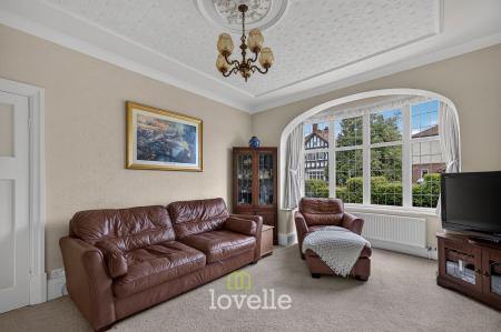 3 bedroom Semi-detached house for sale in Devonshire Avenue, Grimsby, DN32
