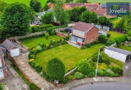 3 bedroom Detached house for sale in Coniston Avenue, Grimsby, DN33