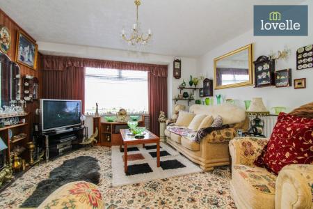 3 bedroom Detached house for sale in Coniston Avenue, Grimsby, DN33