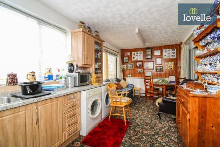 3 bedroom Detached house for sale in Coniston Avenue, Grimsby, DN33