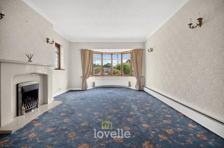 3 bedroom Detached bungalow for sale in Pelham Avenue, Grimsby, DN33