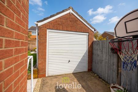 4 bedroom Detached house for sale in Defender Drive, Grimsby, DN37