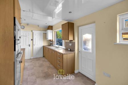 3 bedroom Detached house for sale in Eastwood Avenue, Grimsby, DN34