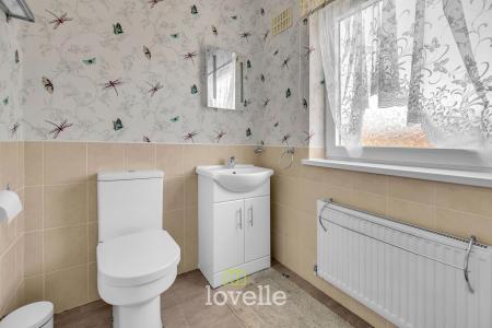 3 bedroom Detached house for sale in Eastwood Avenue, Grimsby, DN34