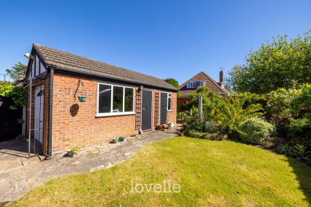3 bedroom Detached house for sale in Eastwood Avenue, Grimsby, DN34