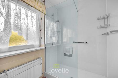 3 bedroom Detached house for sale in Eastwood Avenue, Grimsby, DN34