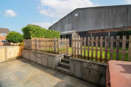 3 bedroom Detached house for sale in Caistor Road, Laceby, DN37