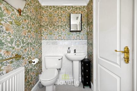 3 bedroom Detached house for sale in Holme Farm Close, Great Coates, DN37