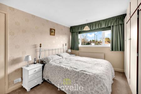 3 bedroom Semi-detached house for sale in Atkinsons Lane, Waltham, DN37