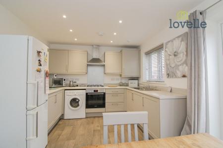 3 bedroom Semi-detached house for sale in Daisy Drive, Laceby, DN37