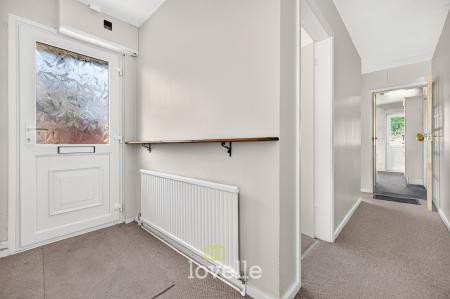 3 bedroom Semi-detached bungalow for sale in Holton Mount, Holton-Le-Clay, DN36