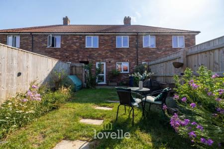 3 bedroom Terraced House for sale in Florina Place, Scartho Top, DN33