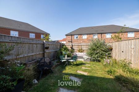 3 bedroom Terraced House for sale in Florina Place, Scartho Top, DN33