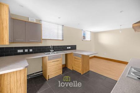 3 bedroom Semi-detached house for sale in Chapel Road, Habrough, DN40