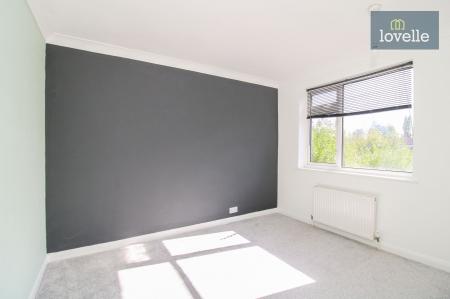 3 bedroom Semi-detached house for sale in Beverley Close, Holton-Le-Clay, DN36