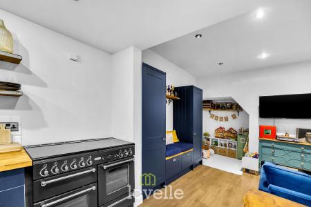 2 bedroom Terraced House for sale in Fairmont Road, Grimsby, DN32