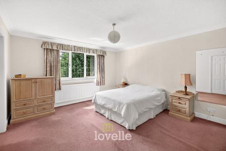 4 bedroom Detached house for sale in Augusta Oaks, Grimsby, DN34