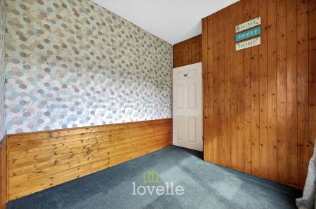3 bedroom Semi-detached house for sale in Second Avenue, Grimsby, DN33