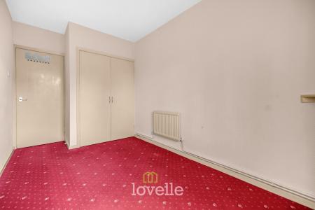 2 bedroom Flat for sale in Bargate, Grimsby, DN34