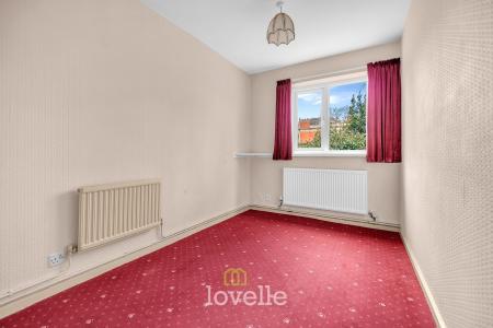 2 bedroom Flat for sale in Bargate, Grimsby, DN34