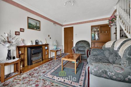 2 bedroom Terraced House for sale in Waterside Drive, Grimsby, DN31