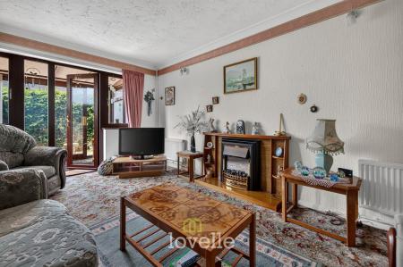2 bedroom Terraced House for sale in Waterside Drive, Grimsby, DN31